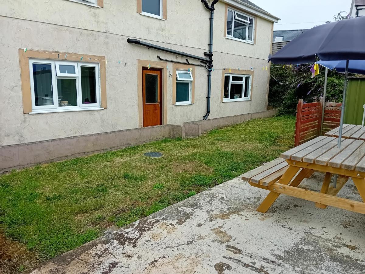 Appartamento Criw Bach Static Caravan Bryncroes Esterno foto